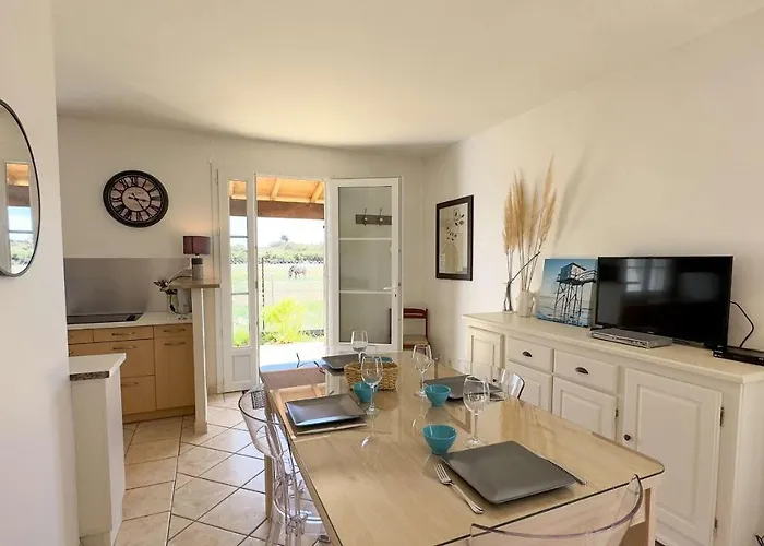 De Charme Face A La Dune Avec Cour, Parking 拉考德索梅